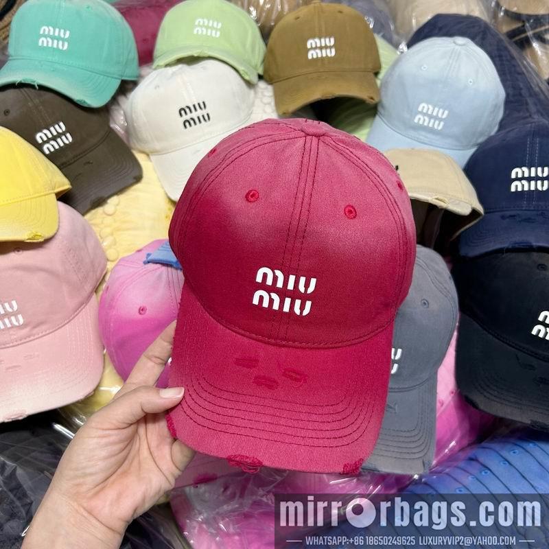 Miumiu Hat dx39