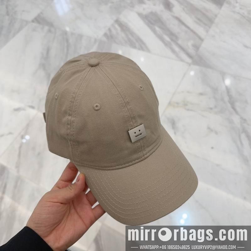 Acne Hat dx20