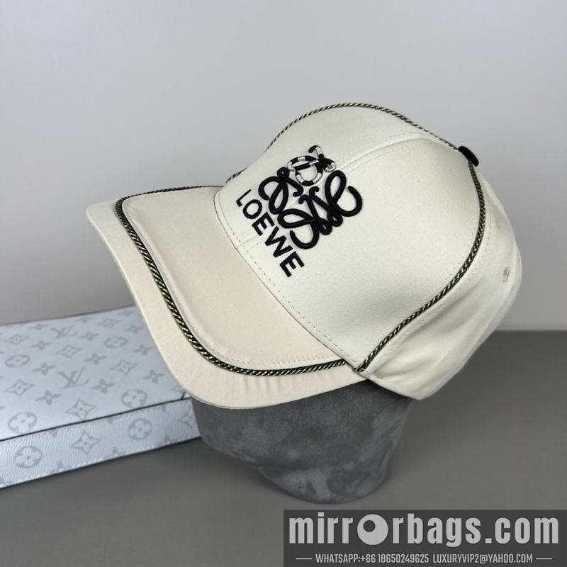 Loewe Hat dx47