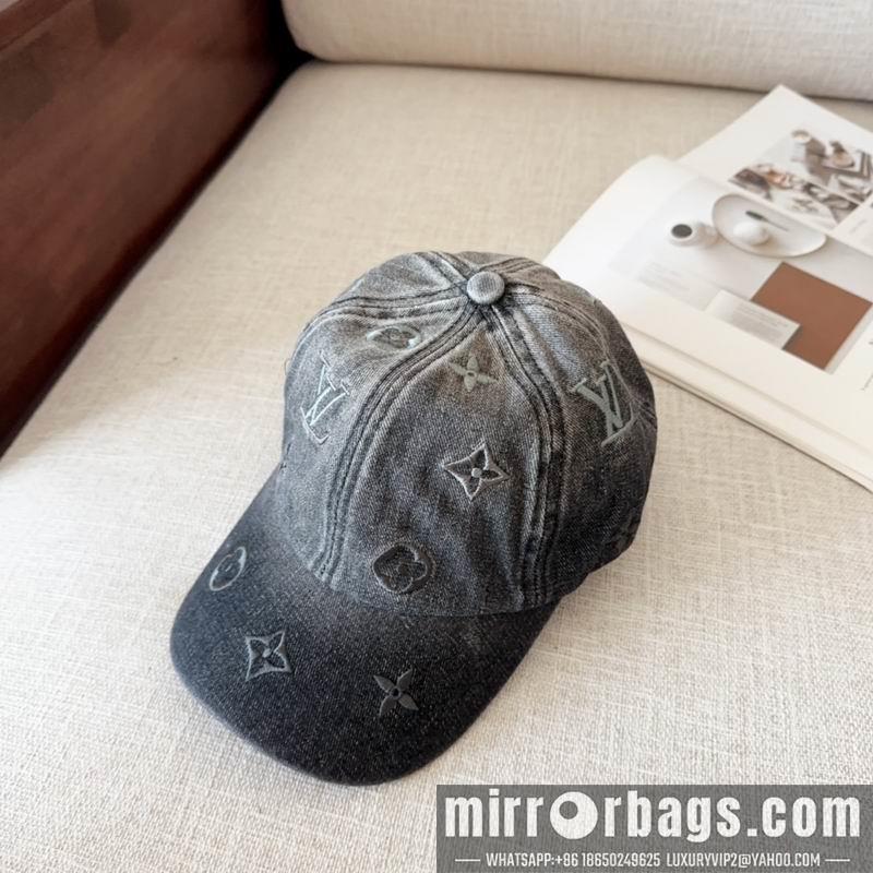 LV Hat dx112