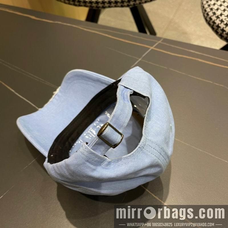 Prada Hat 021001