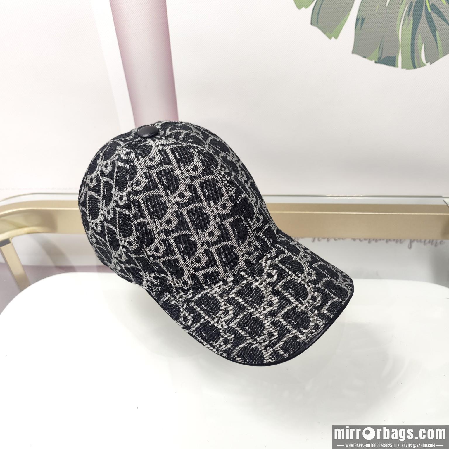Dior Hat dx75