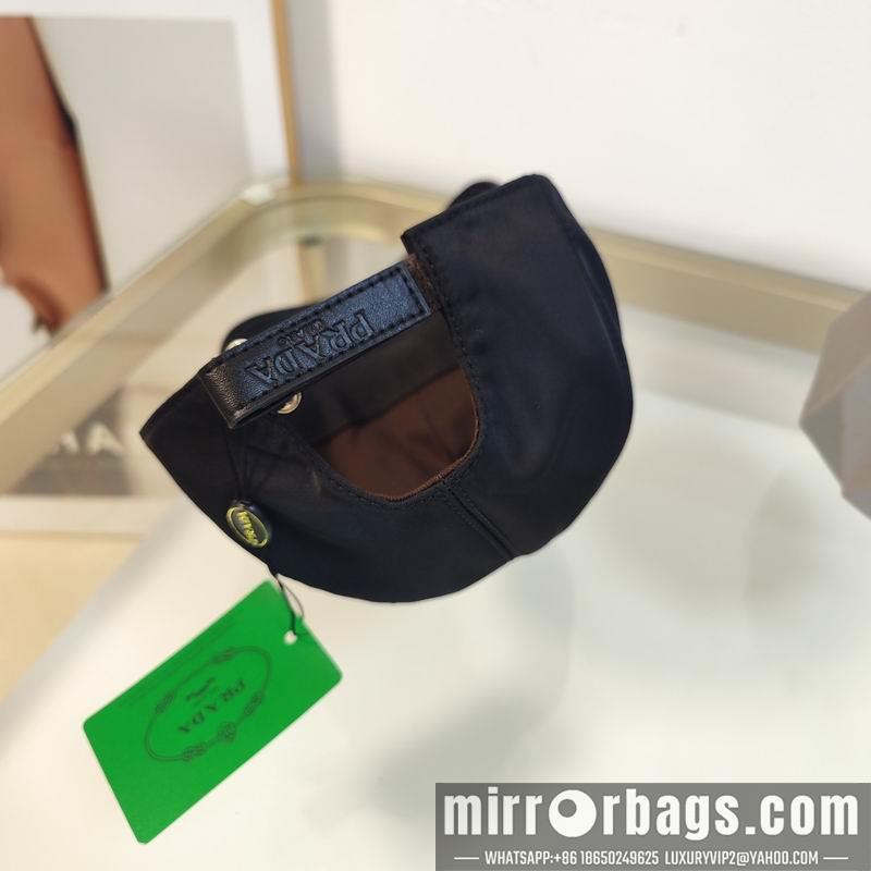 Prada Hat dx55