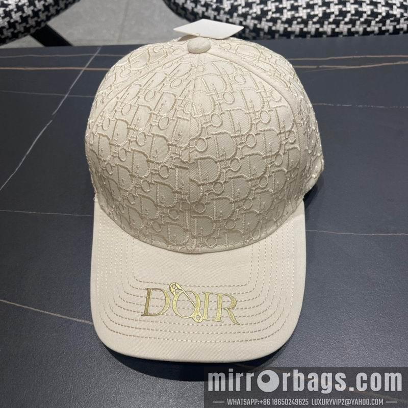 Dior Hat 083003