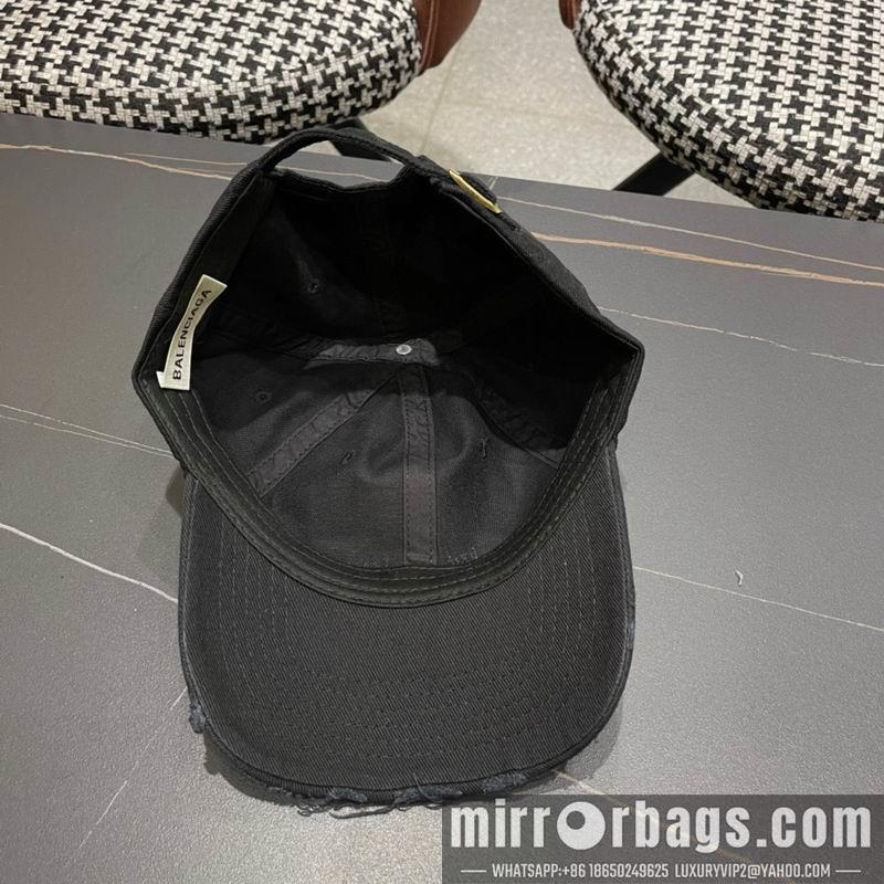 Balenciaga Hat 110602