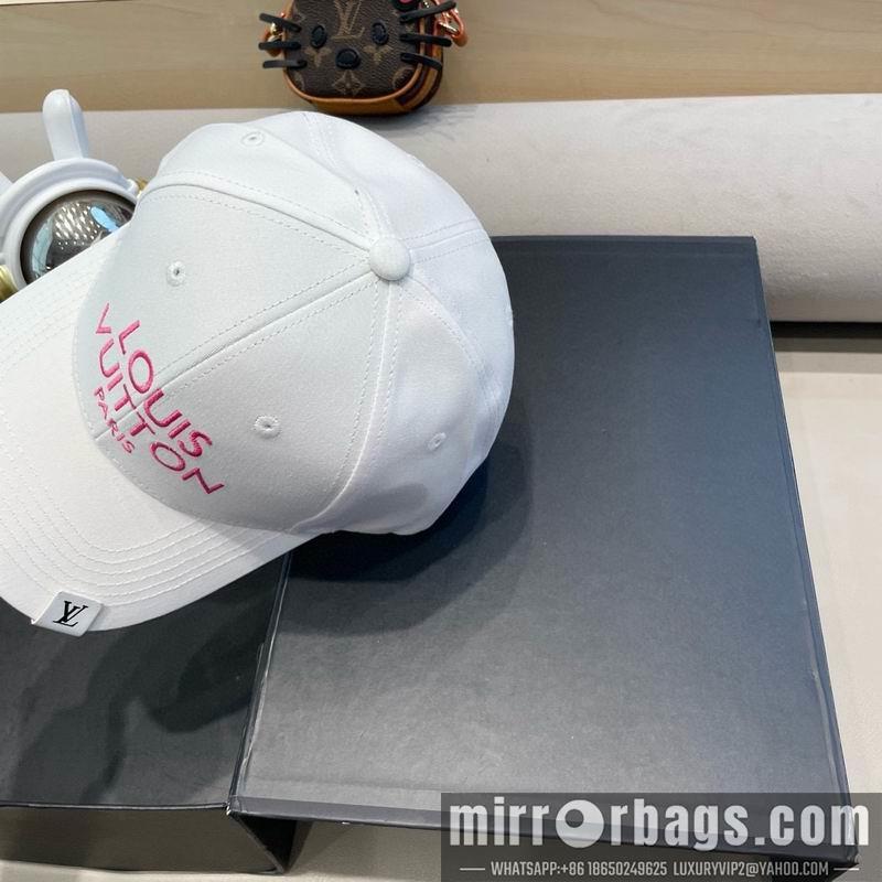 LV Hat 041411
