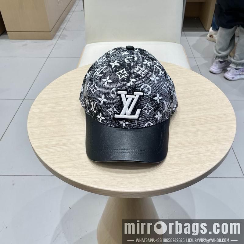 LV Hat 040202