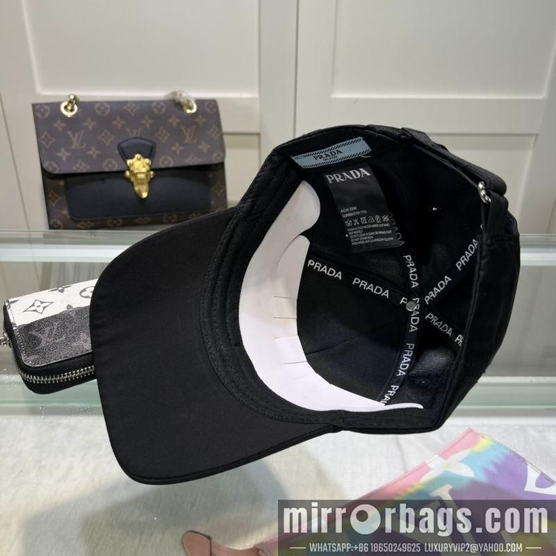 Prada Hat 071303