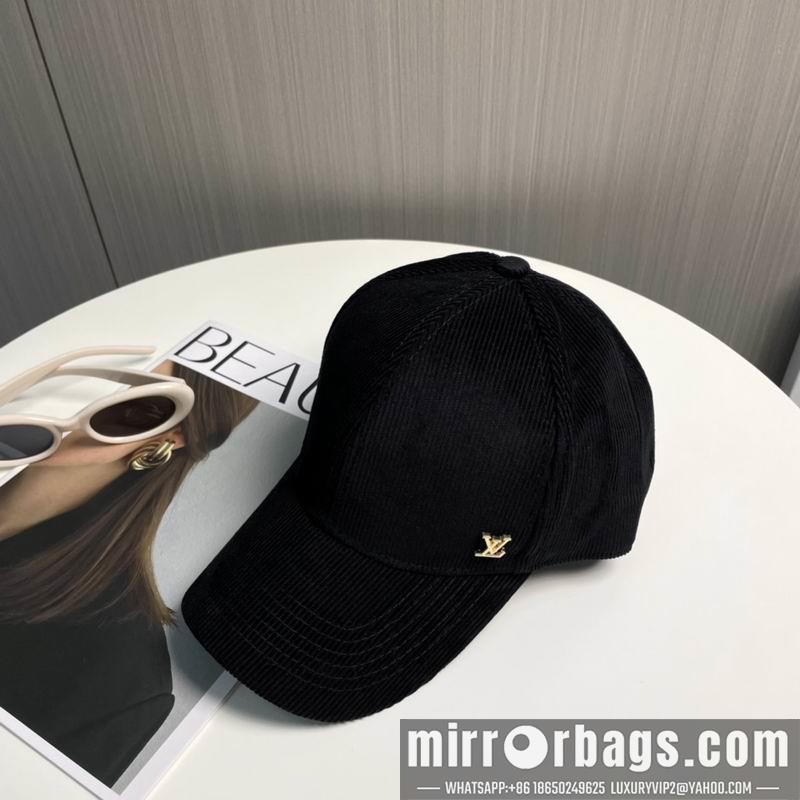 LV Hat dx113