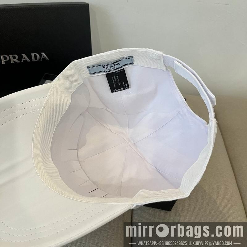 Prada Hat dx24