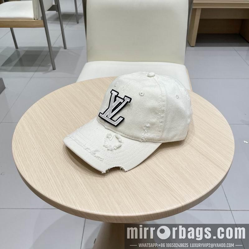 LV Hat 021004