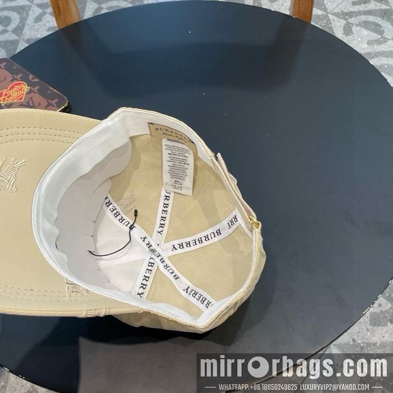 Burberry Hat 041402