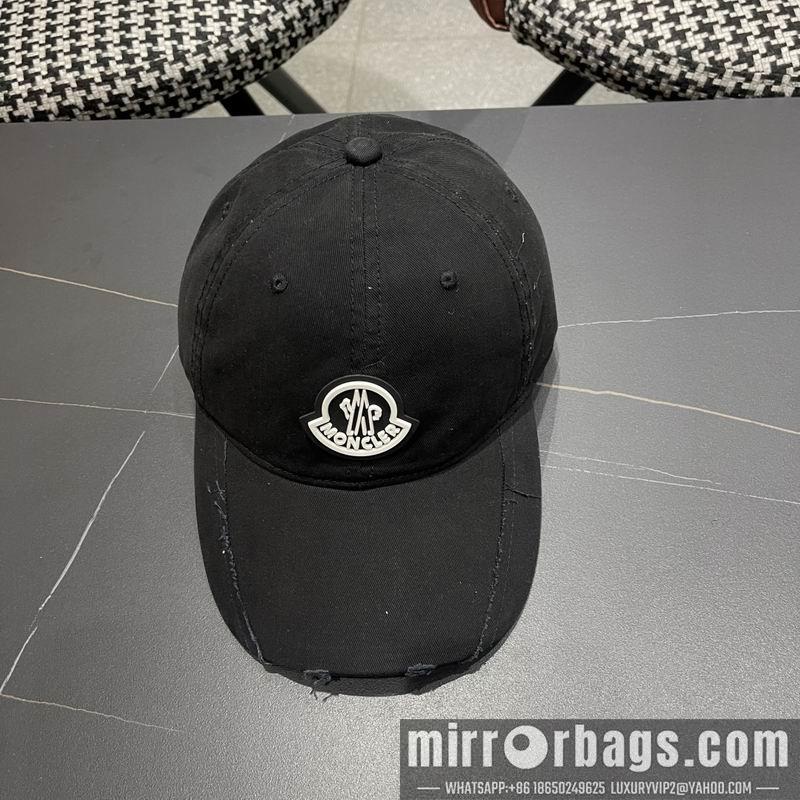 Moncler Hat 041402