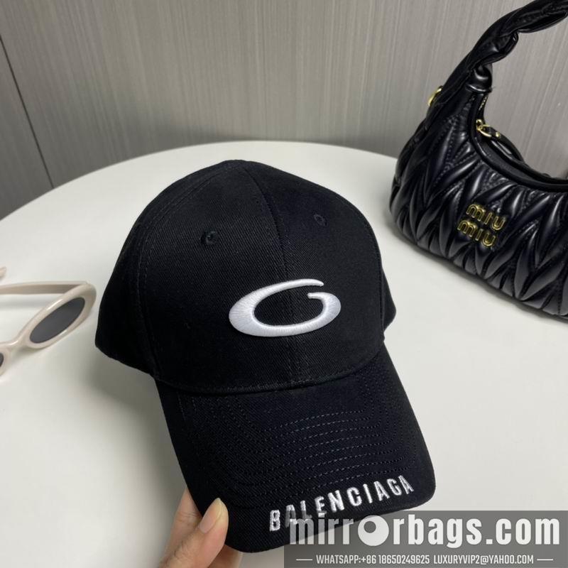 Balenciaga Hat dx121