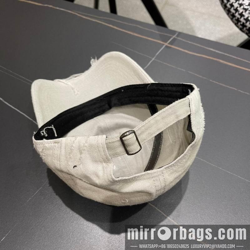 Prada Hat 090601