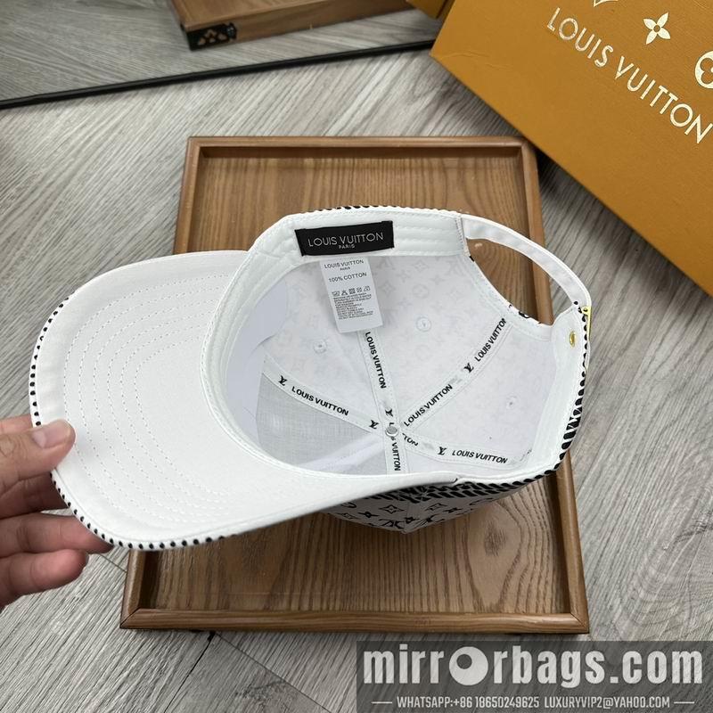 LV Hat dx106