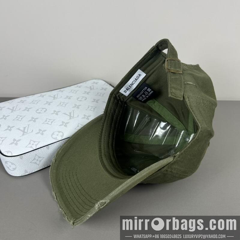 Balenciaga Hat dx27