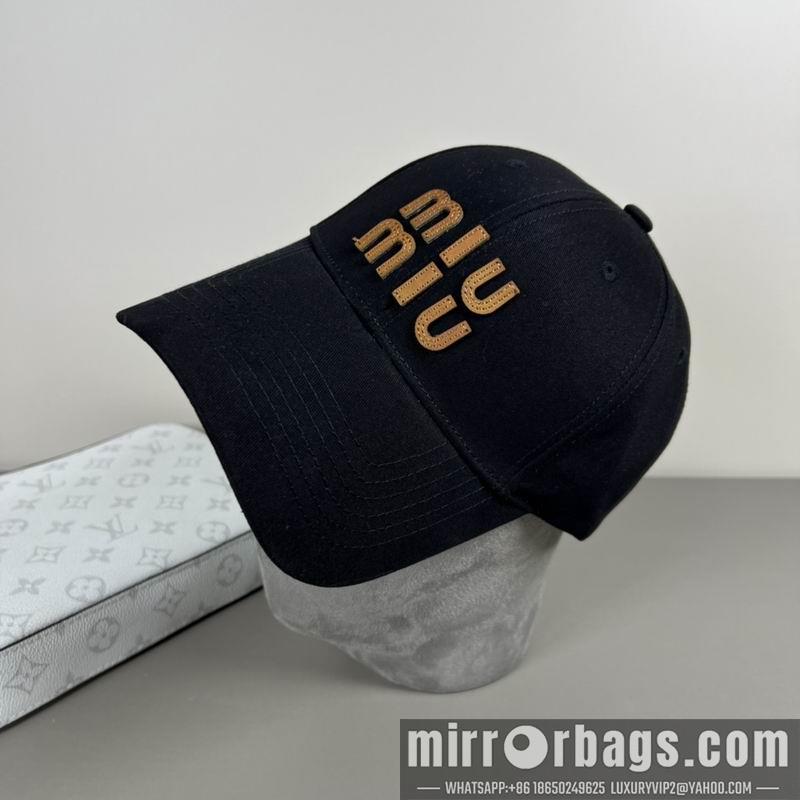 Miumiu Hat dx09
