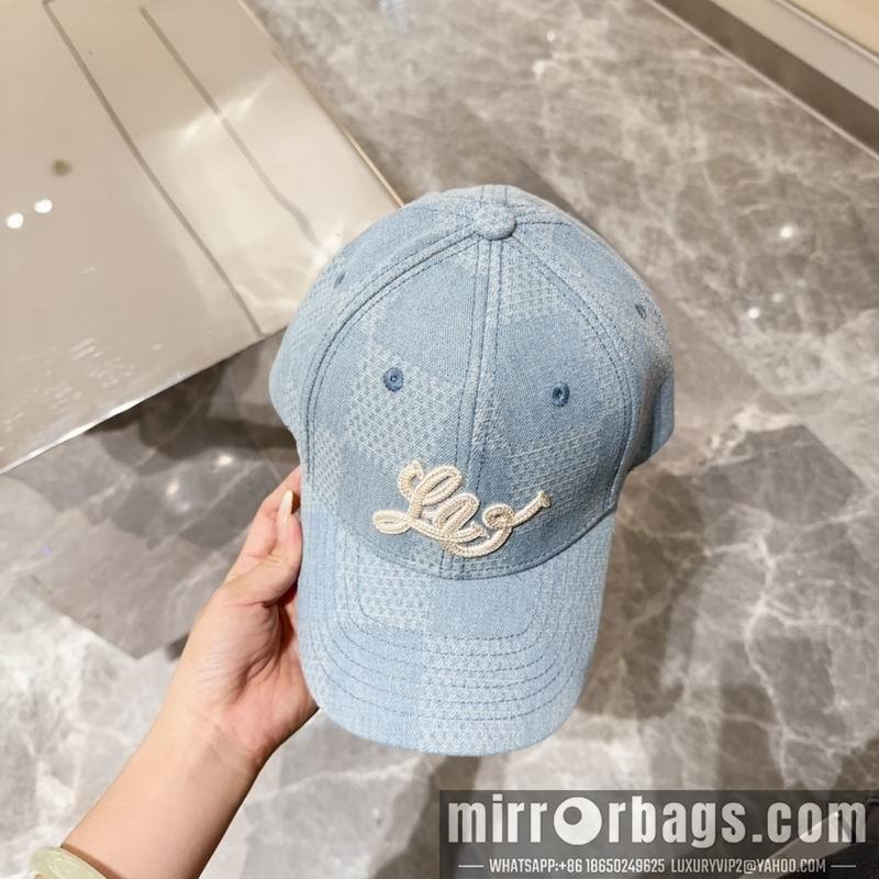 LV Hat 072804