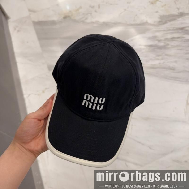 Miumiu Hat dx36
