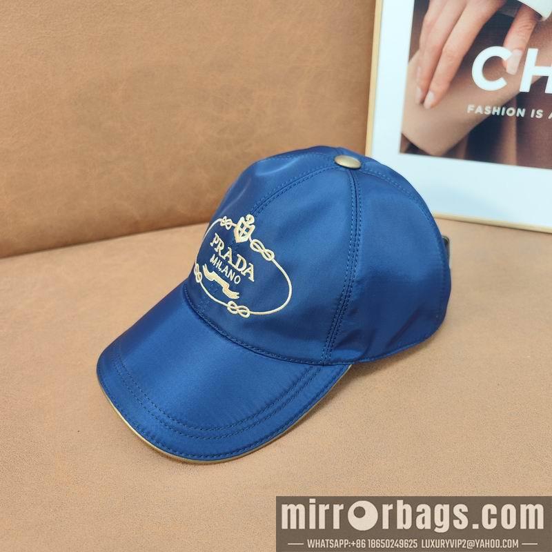 Prada Hat dx35