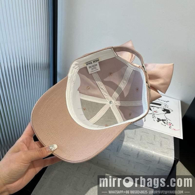 Miumiu Hat dx06