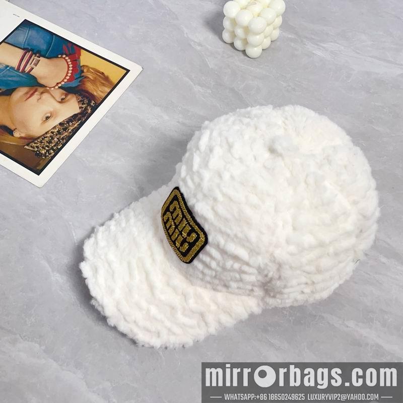 Miumiu Hat dx66