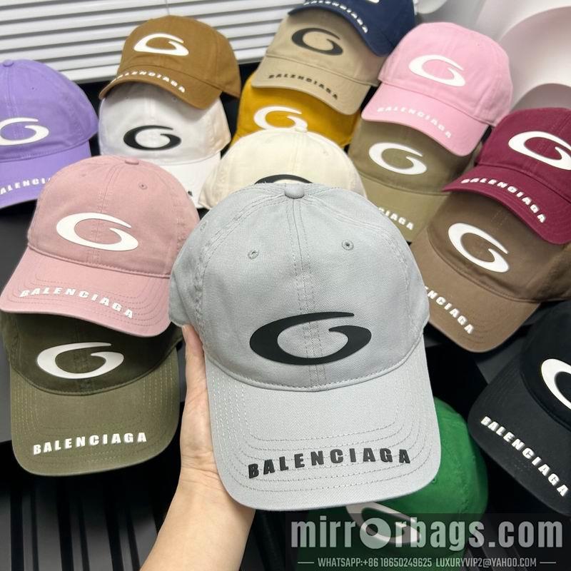 Balenciaga Hat dx14