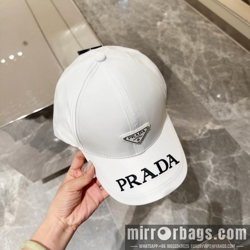 Prada Hat dx39