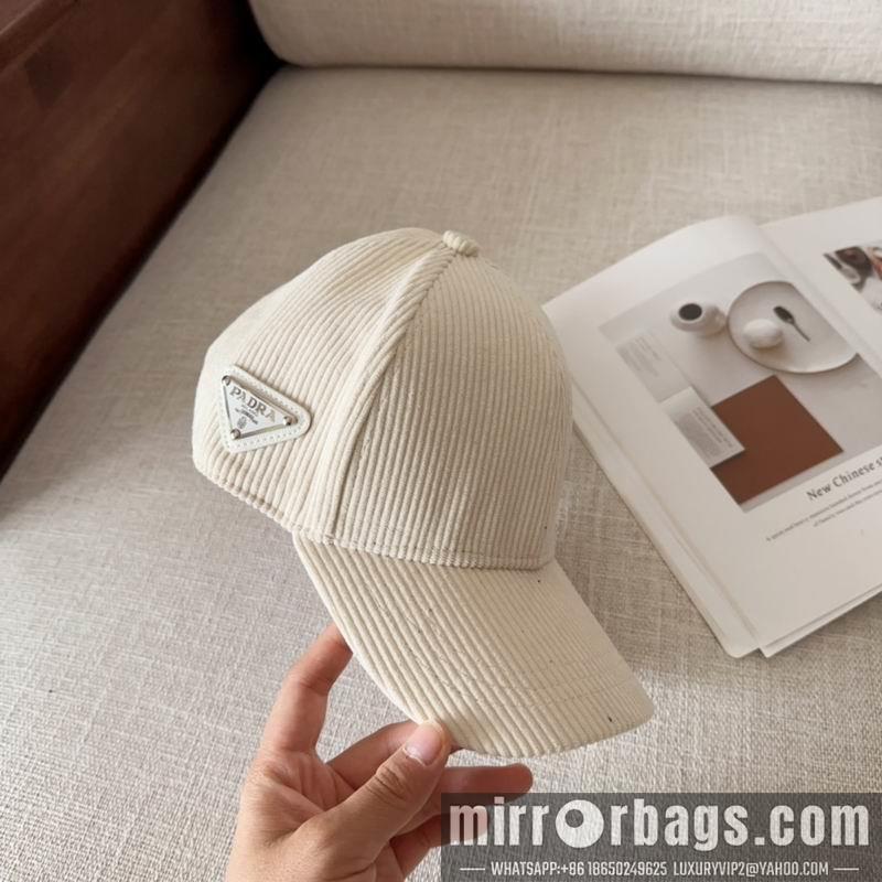Prada Hat dx71