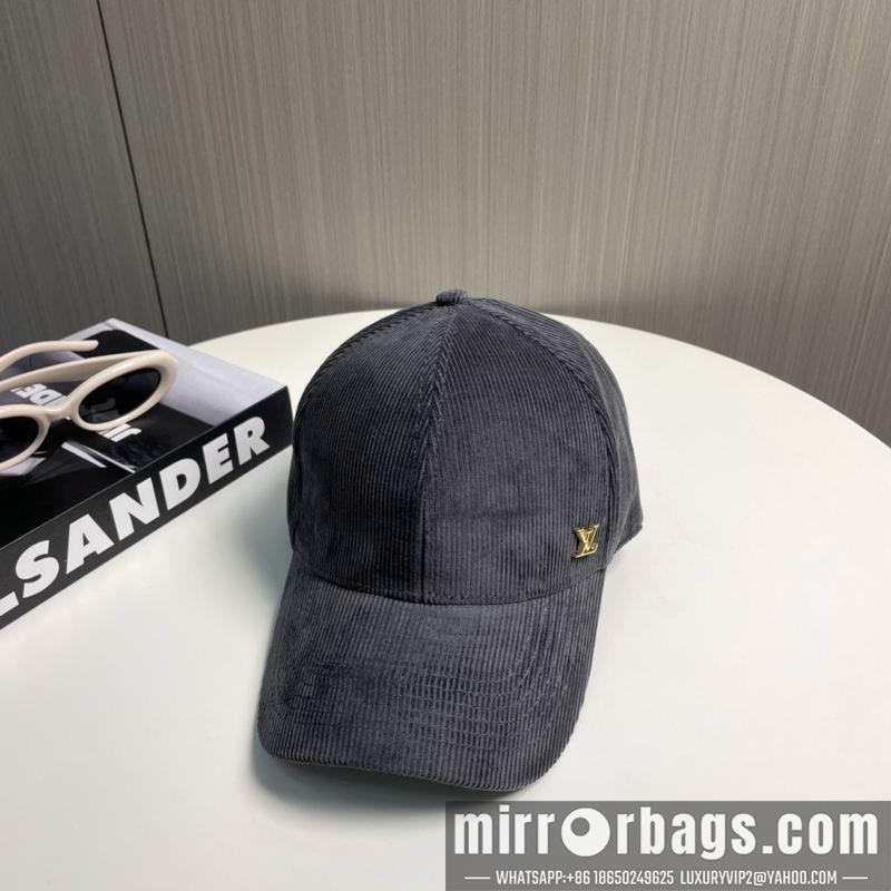 LV Hat dx113