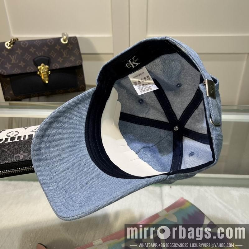 CK Hat dx05