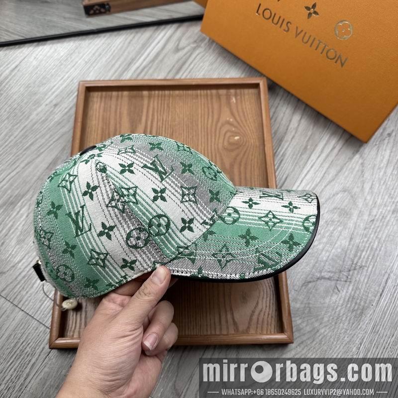 LV Hat dx145