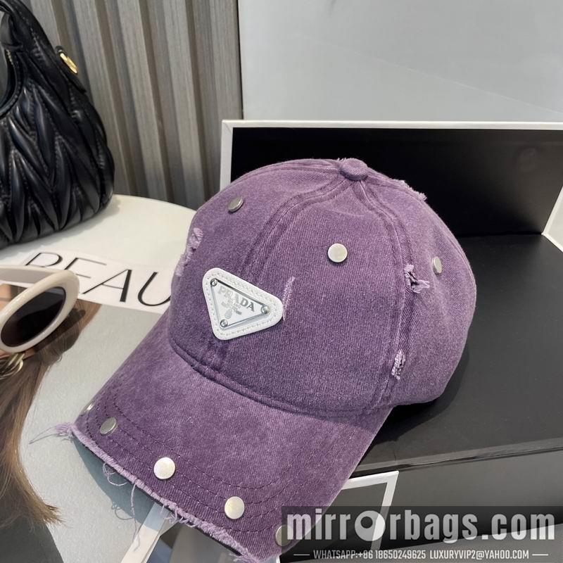 Prada Hat 040202