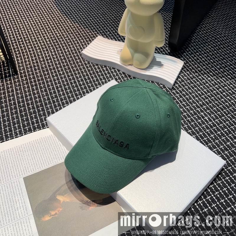 Balenciaga Hat dx07