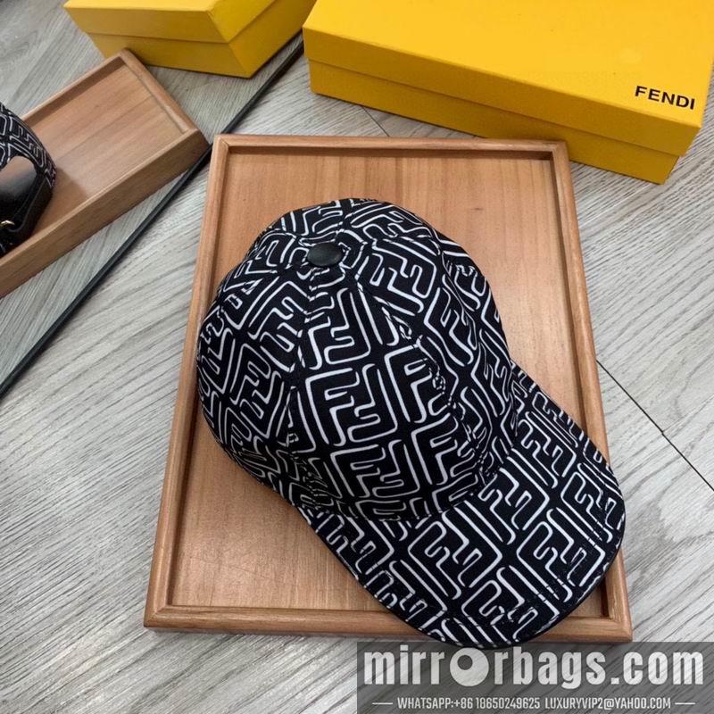 Fendi Hat dx100