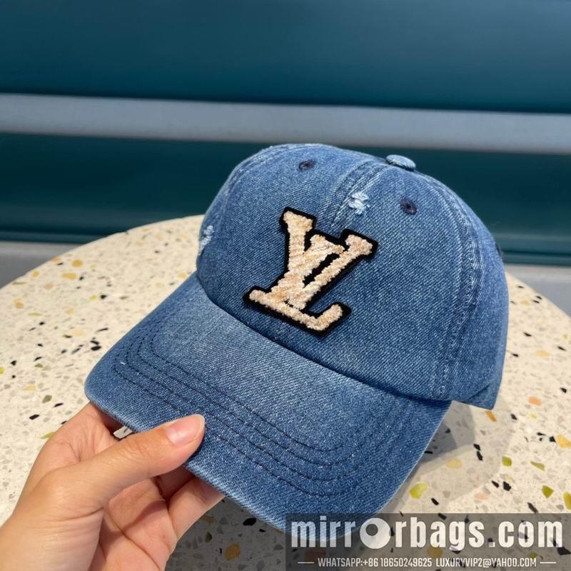 LV Hat 072207