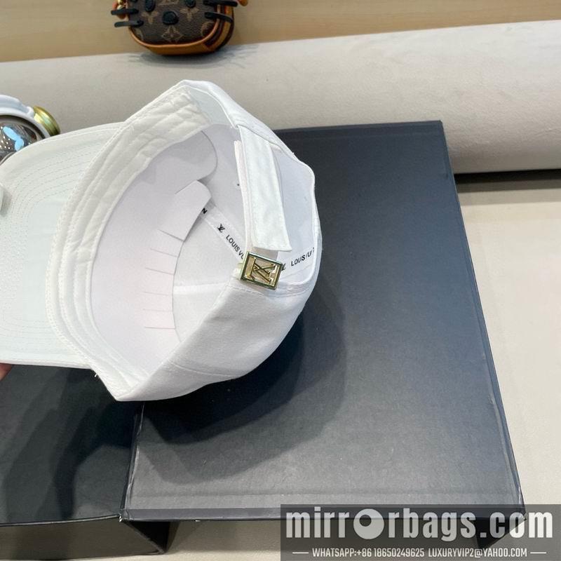 LV Hat 041411