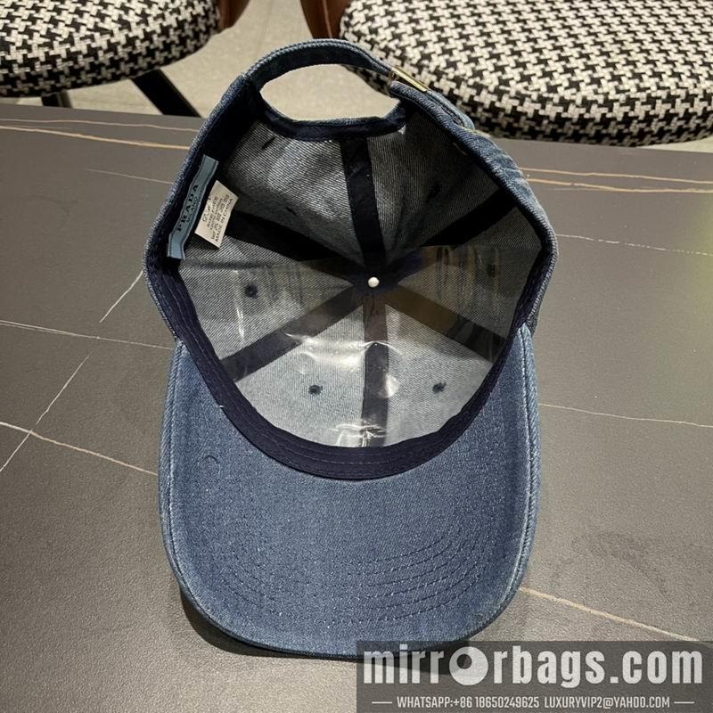 Prada Hat 042604