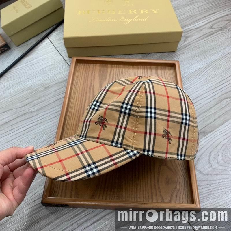 Burberry Hat34