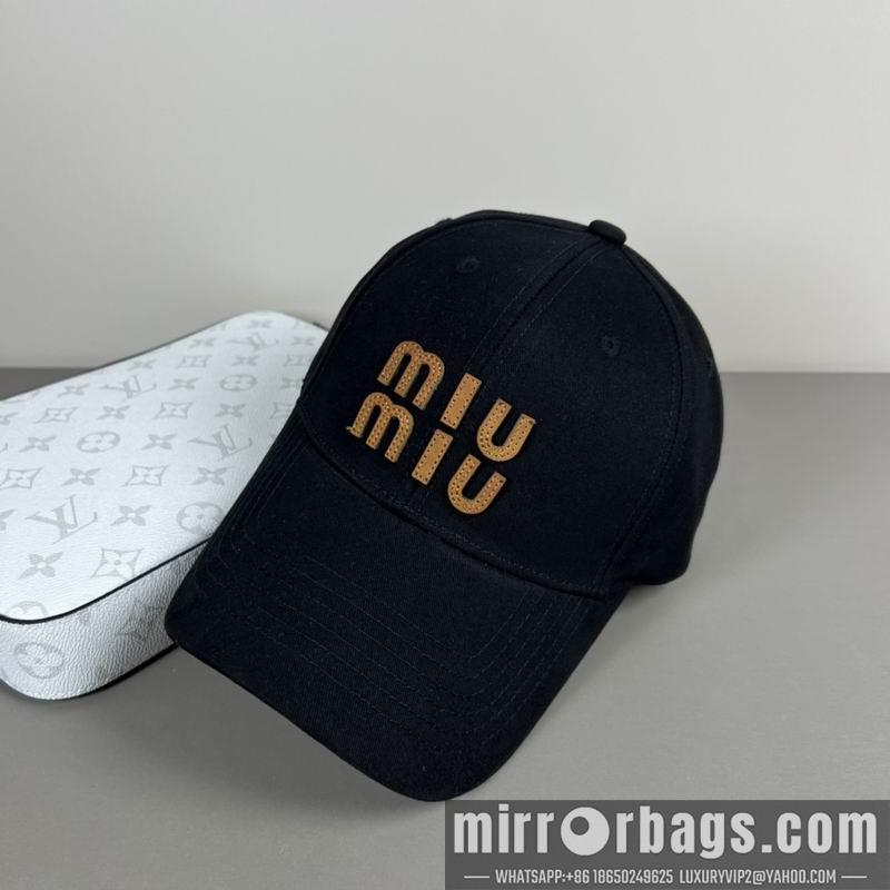 Miumiu Hat dx09