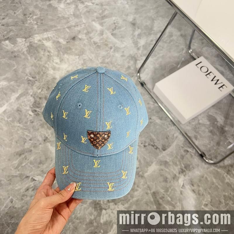 LV Hat 082605