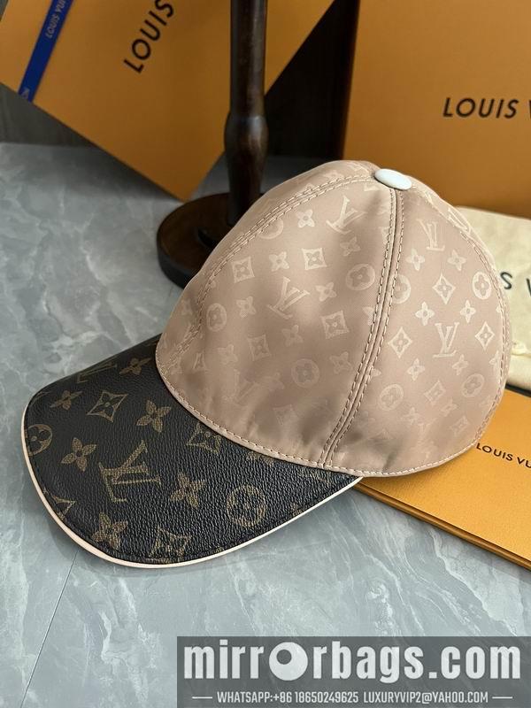 LV Hat dx10