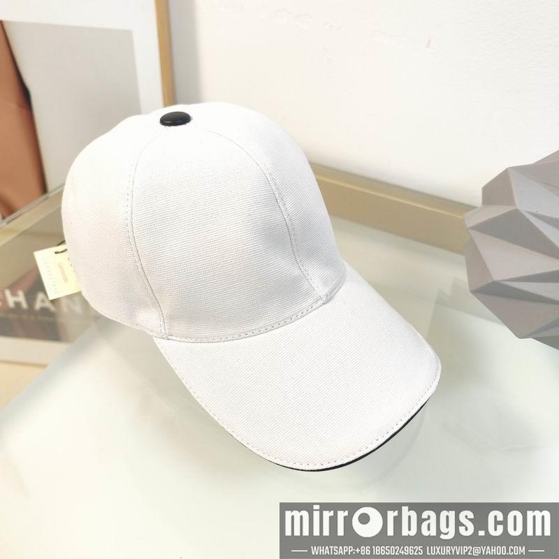 Gucci Hat dx16