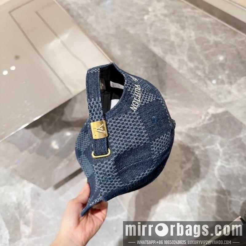 LV Hat 072804