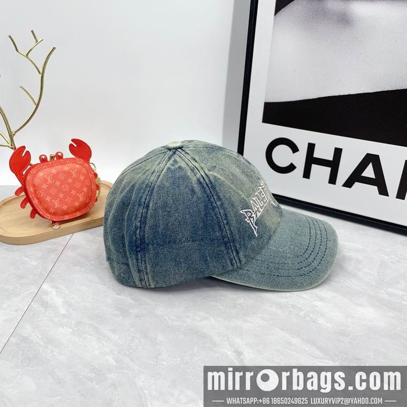 Balenciaga Hat dx41