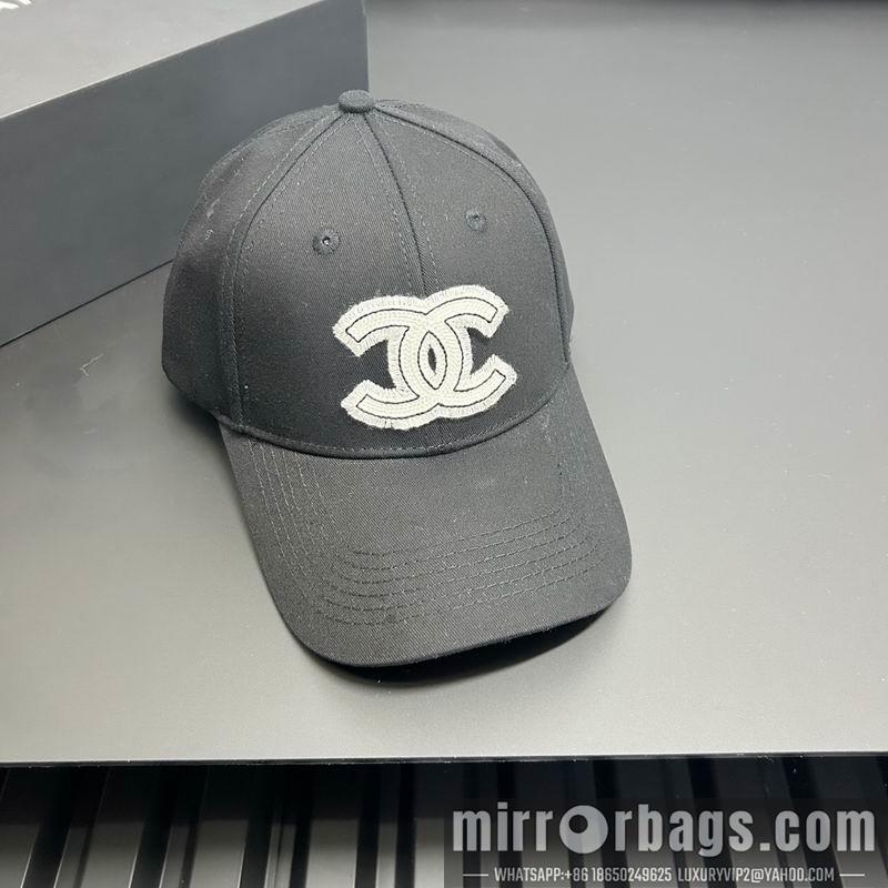 Chanel Hat dx08