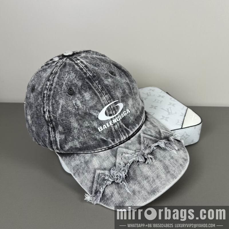 Balenciaga Hat dx58