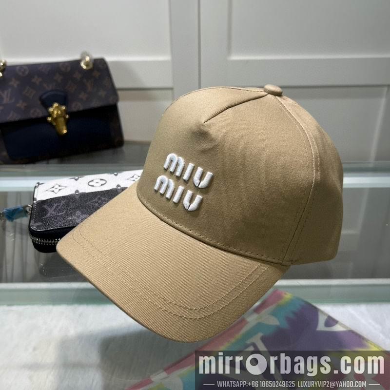 Miumiu Hat dx49