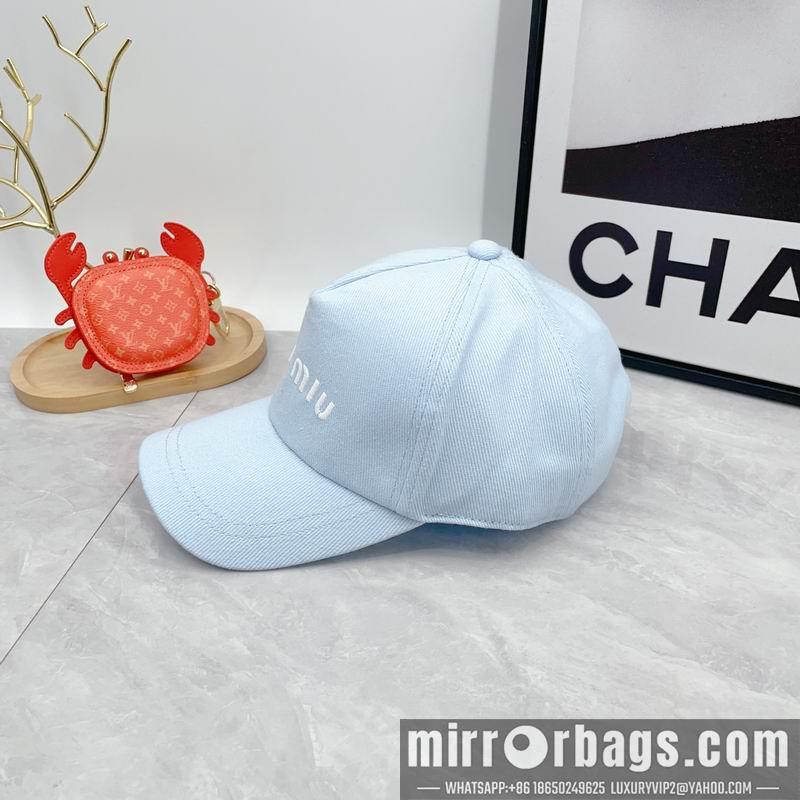 Miumiu Hat dx03